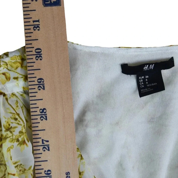 H&M || Multi Tiered Chiffon Flowy Dress Yellow Wildflowers Size 6 Prairie - Picture 5 of 9
